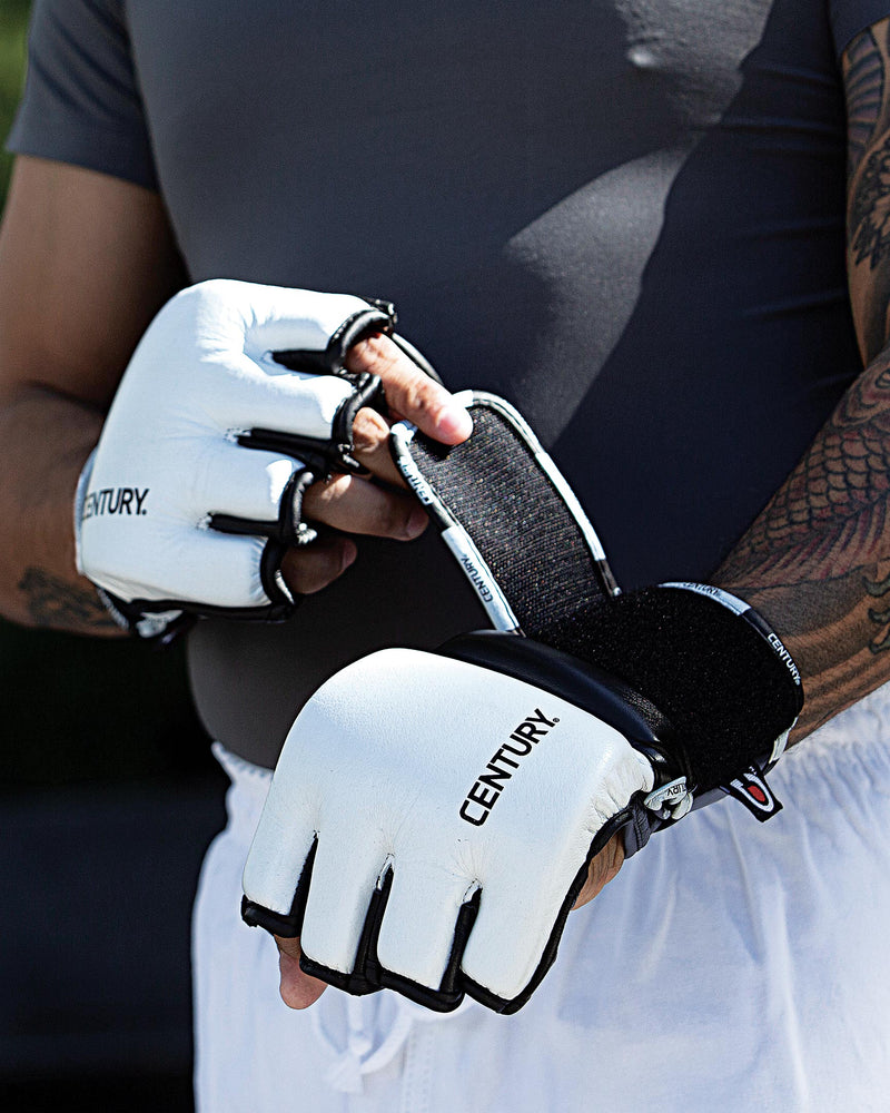 Creed Training Glove – Century Kickboxing